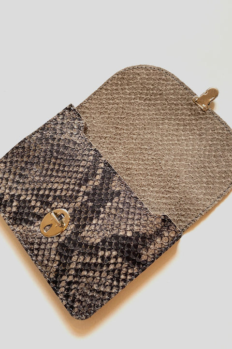 Mittelgroße Ledertasche für Scheine und Kleingeld