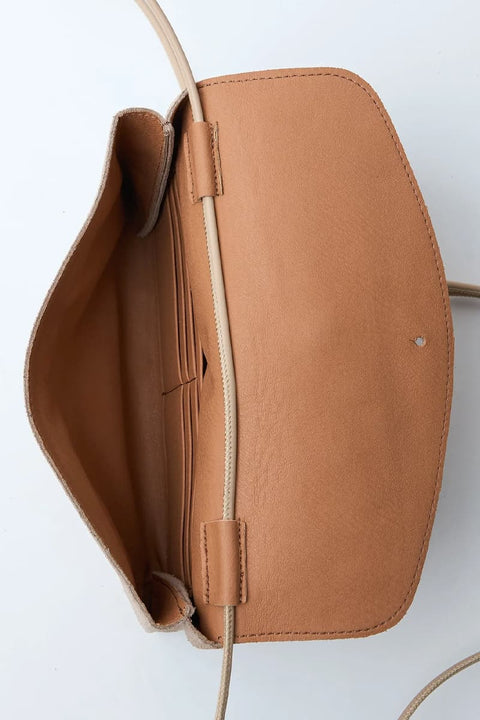 Innenfach und Kartenfächer der Cute Clutch