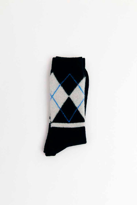 Detailansicht des karierten Argyle-Musters der Socken