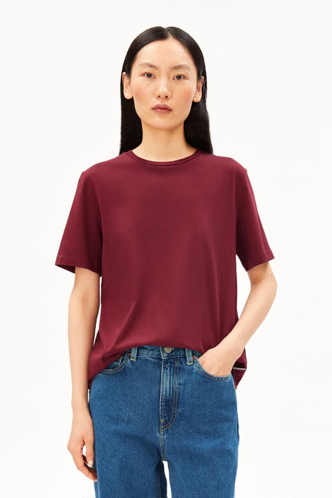 Lualaa T-Shirt Velvet Red von ARMEDANGELS, Regular Fit, Rundhalsausschnitt, Kurzarm, leichtes Jersey in sattem Weinrot