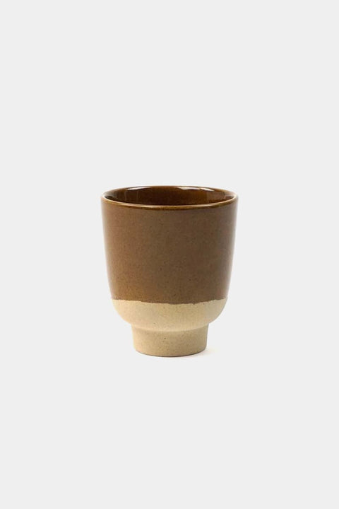 Cup Rutunda M Sand Clay Pumpkin von KINTA in Hellbraun, handgefertigtes Steinzeug, 260 ml, 10 x 8,5 cm