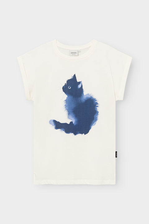 T-Shirt Visby Watercolor Cat Off-White von Dedicated, Slim Fit, cremefarbenes Bio-Shirt mit großem Aquarell-Katzen-Print in Blautönen