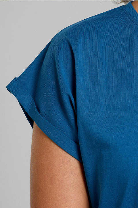 Nachhaltiges Blau T-shirt von Dedicated