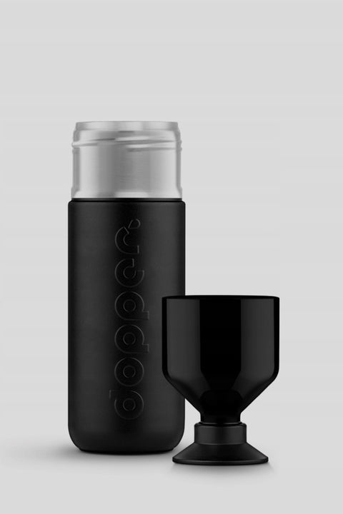 Schwarze Edelstahl-Trinkflasche mit 1 Liter Fassungsvermögen