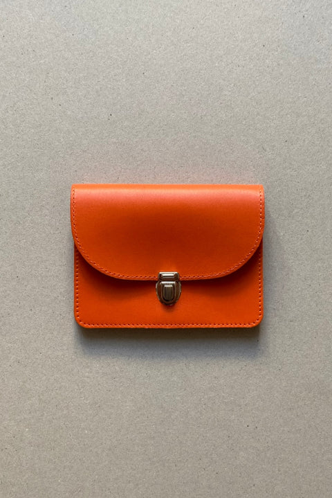 Praktisches Portemonnaie aus Leder in Orange