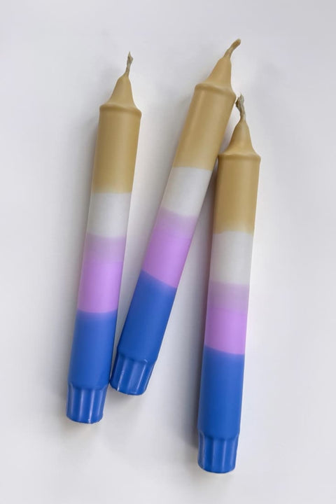 Handgedippte Stearinkerzen mit modernem Farbverlauf