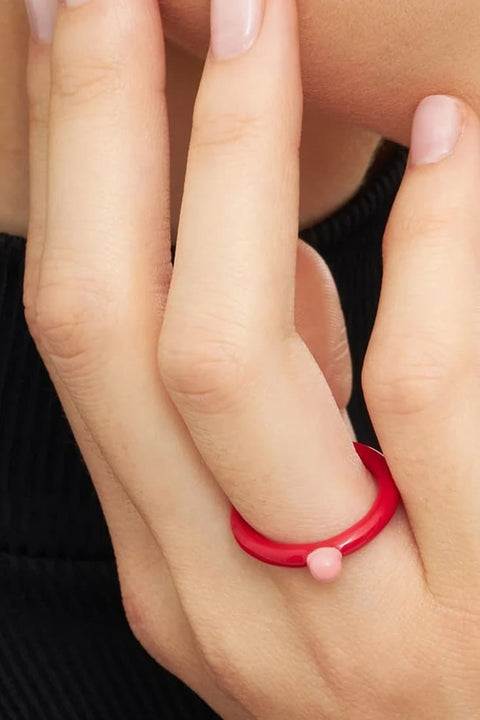 Statement-Ring aus Messing mit kräftigen Farbtönen