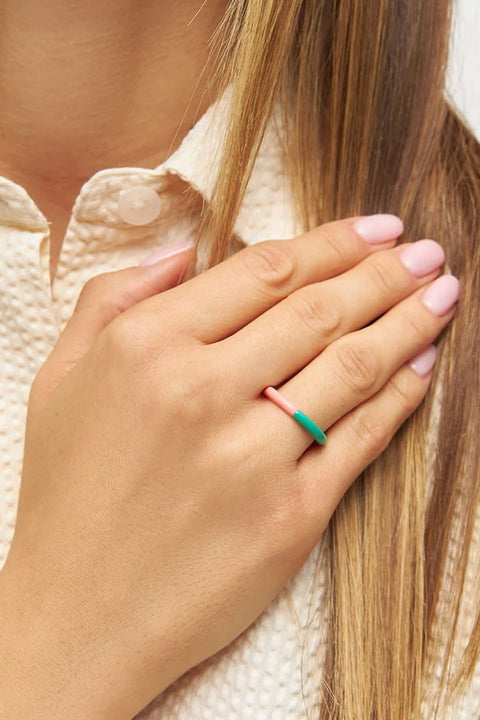 Ring zum Mischen und Kombinieren mit anderen Designs