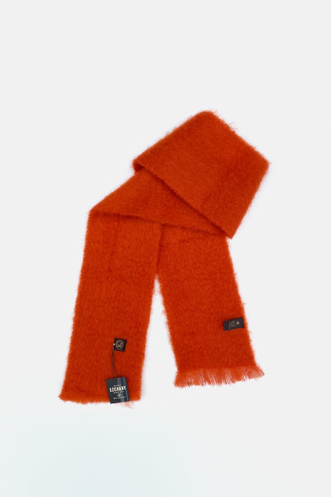 Roter Modeklassiker - Mohair Winterschal