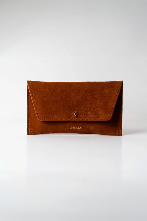 Mini Envelope von ann kurz in Suede Brown