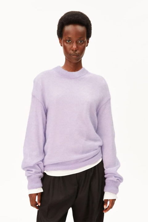 Mohair-Mix Strickpullover Moonlit Lilac von ARMEDANGELS, Loose Fit, überschnittene Schulter, Langarm, flauschiger Mohair-TENCEL-Strick in Hell-Lila
