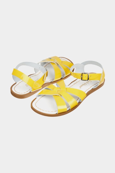 Trendige Retro-Sandalen von Salt Water