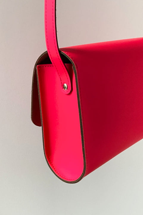 Urbaner Lifestyle: Große Vintage Tasche aus hochwertigem Rindleder