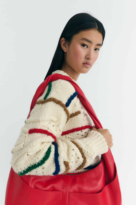 Stylischer Damenpullover mit kreativem Macramé-Look