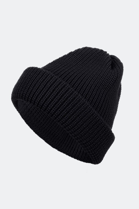 Warme Rollmütze für den Winter