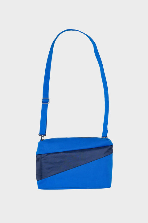 The New Bum Bag blau-navy Medium von Susan Bijl, Frontalansicht