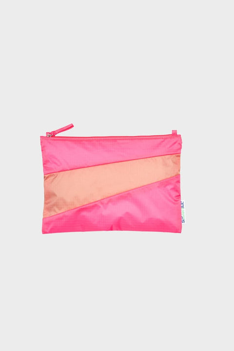The New Pouch Fluo Pink von Susan Bijl als Crossbody Tasche