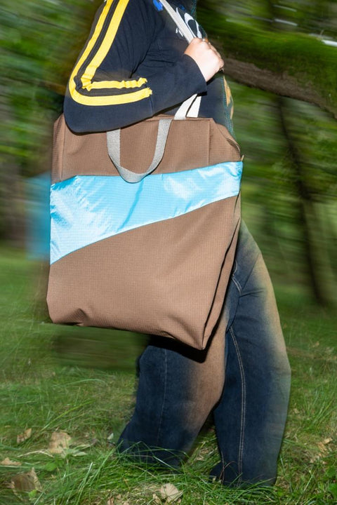 Nachhaltige Tragetasche aus 100 % recyceltem Ripstop-Polyester