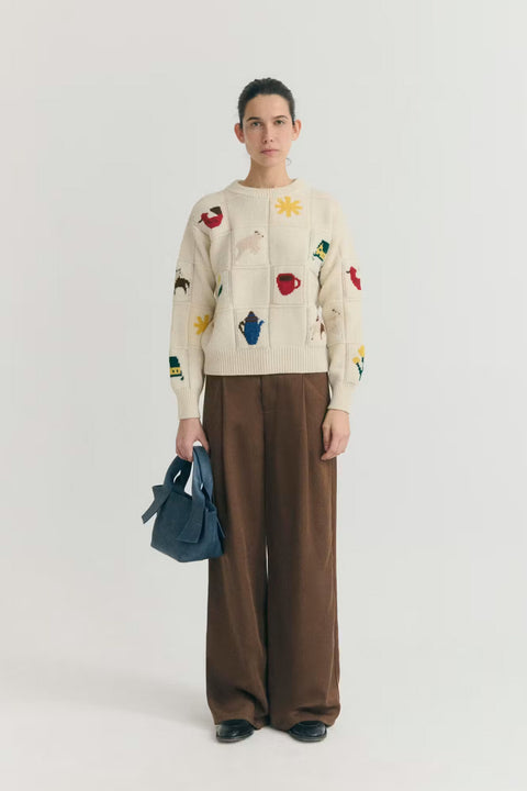 Masia Candela Knitted Sweater von Thinking Mu, 100% Extrafine Merino Wool, cremeweiß, Rundhalsausschnitt, normale Passform