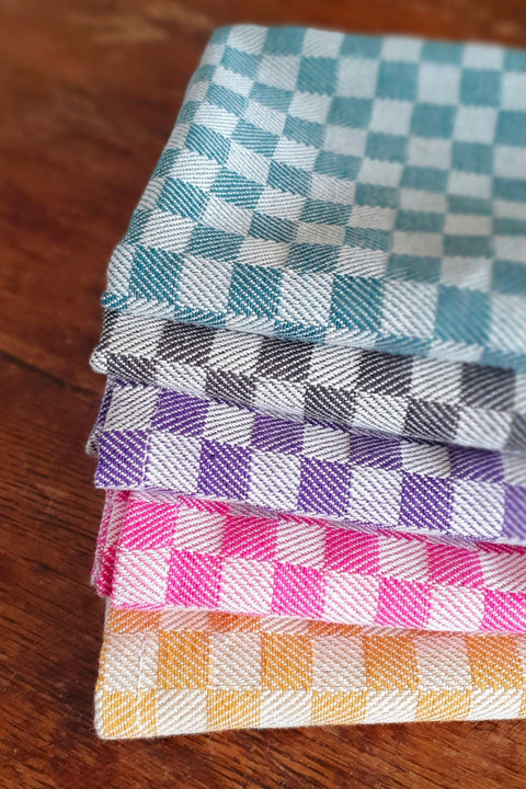 Elegantes Schachbrettmuster Geschirrtuch in mehreren Farben