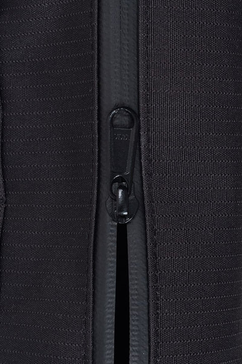 Schwarze Bauchtasche mit YKK-Reißverschluss und Innenfach