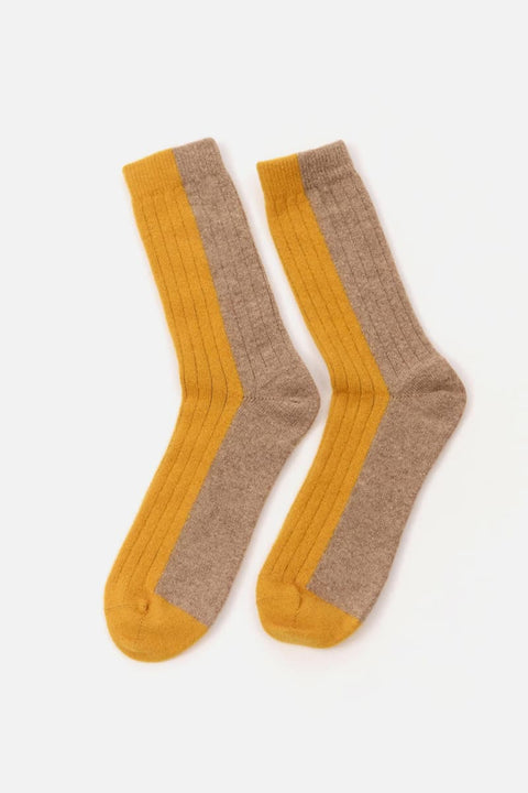 Komfortable Wollsocken mit vertikaler Farbteilung