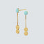 Elegante Ohrringe für jeden Anlass: Schlichte Goldohrstecker mit detailreichem Punktanhänger an langer Kette
