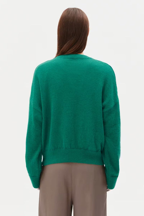 Suri Inariaas Light, emerald green