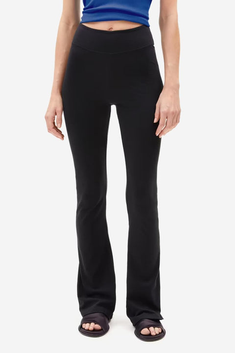 Leggings REHMAA von ARMEDANGELS in Schwarz mit Flared Leg