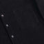 Detailansicht Hemdblusenkragen und Brusttasche des Tahira Shirts schwarz