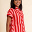 Sheena Top Block Stripe von Pretty Vacant in Rot und Pink, Kurzarm, lockerer Schnitt, 100 % Bio-Baumwolle