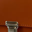 Brottasche von papoutsi in Mittelbraun, mattes Rindsleder, 20 x 15,5 x 6 cm, als Crossbody getragen, handgefertigt in Berlin