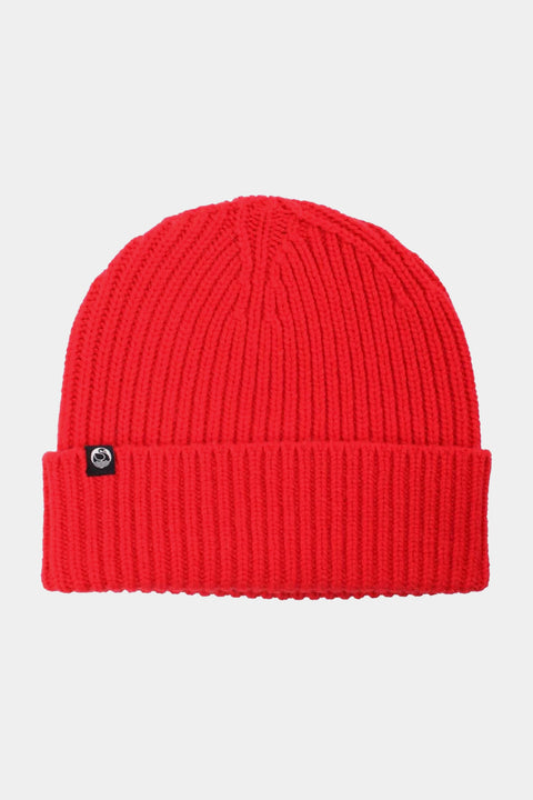 Danewarm Thoughts Beanie Danefae Rot, Frontansicht am Kopf, klares Rot als Statement im Winterlook