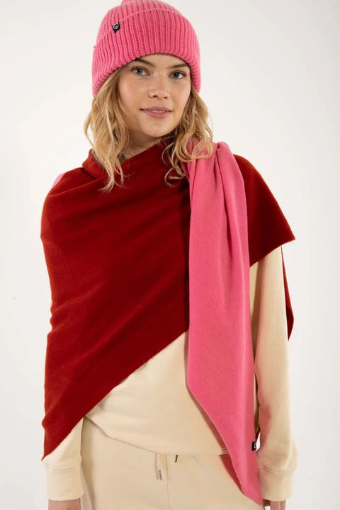 Wollschal aus Merinowolle in Pink und Rostrot von Danefæ