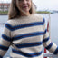Danepines Wool Sweater Light Beige von Danefae, hellbeiger Wollpullover mit feinen Streifen, Rundhalsausschnitt, gerippte Bündchen