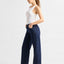 Styling ASH Barrel Leg Stay Blue DAWN Denim, mit Boots oder Sneakern, beinverlängernde Cutline-Jeans in Stay Blue