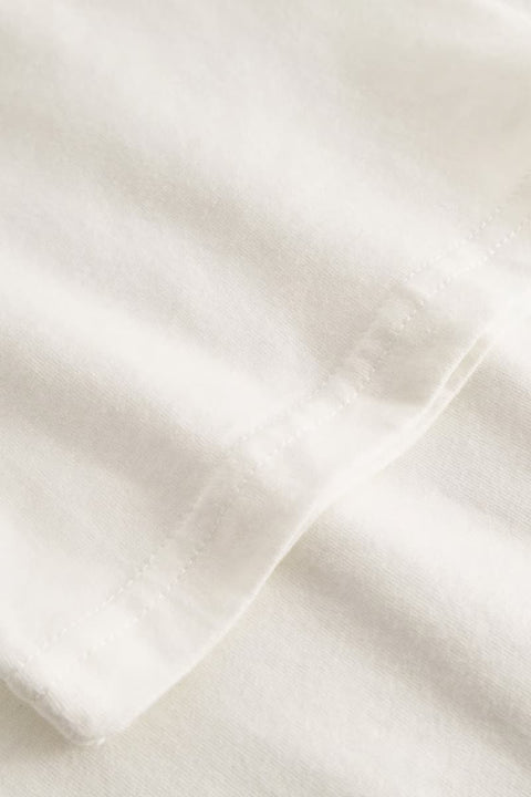 Nachhaltiges T-Shirt Off-White mit Handy-Illustration von DEDICATED