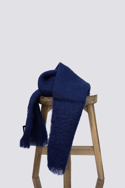 Handgefertigter Schal aus Mohair und Wolle – perfektes Geschenk