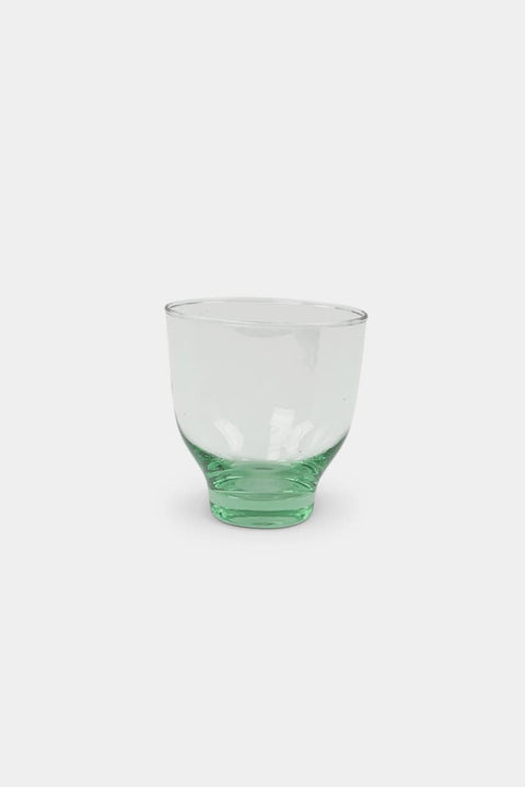 Trinkglas Fluens M Green Mint von KINTA in Grün, bleifreies Kristallglas, 300 ml, massiver Farbboden in Mintgrün