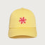 Kappe Chris von Thinking Mu in Sonnengelb, 100% Bio-Baumwolle, normale Passform, verstellbare Schnalle hinten