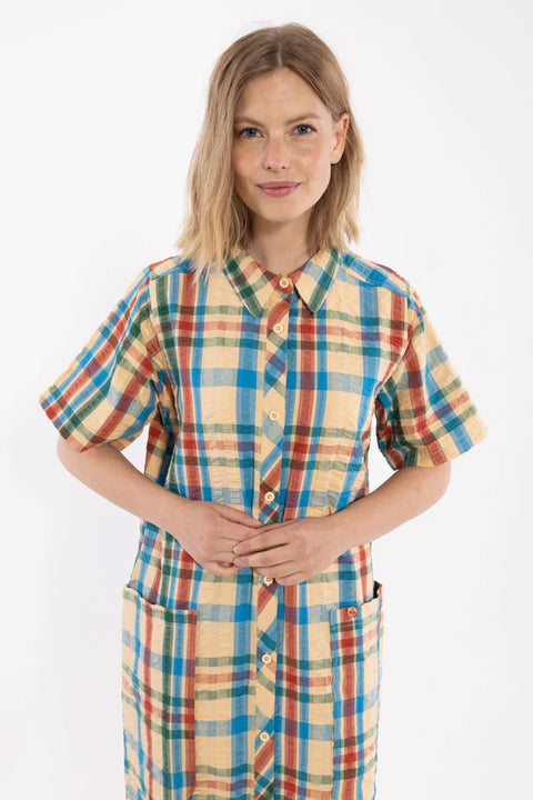 Kariertes Seersucker Sommerkleid aus Baumwolle