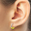 Color Hoop Half Dip LULU Copenhagen Lime – Detailansicht handgemischte Lime-Emaille auf versilbertem Messing, E-Coating Oberfläche