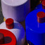 MÆGEN Tableware Collection – Salz- und Pfeffermühlen in Flieder & Rot, Orange & Blau und Marineblau & Rot