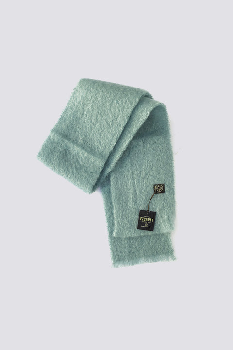 Schal Mohair 93 in Aqua von Mantas Ezcaray, handgefertigt in Spanien