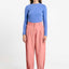 Nine Pants Pink von SUITE13LAB, Balloon-Leg-Hose aus Bio-Baumwoll-Mikrocord in Pink, Frontfalten, verstellbare Zugbandsäume, GOTS