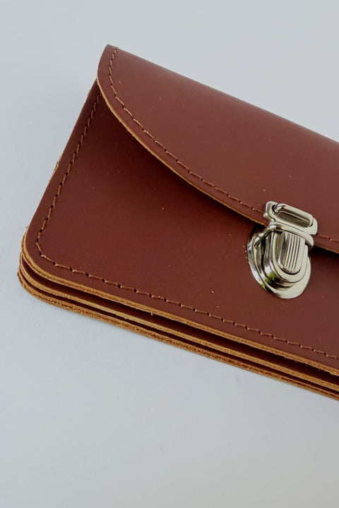 Papoutsi BORSA Portemonnaie Small in Braun geöffnet – 5 Fächer mit Ziehharmonika-Effekt
