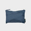 The New Pouch Mono Tornado Medium von Susan Bijl, 29 x 19 cm, wasserdichtes recyceltes Ripstop-Nylon, YKK-Reißverschluss
