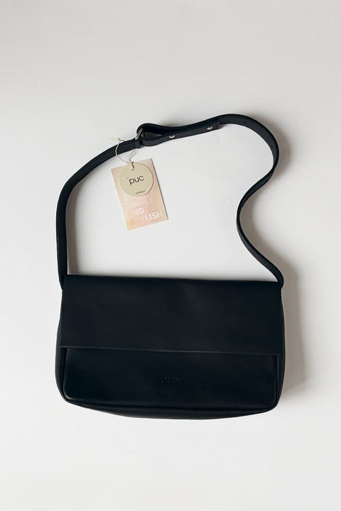 Schwarze Umhängetasche aus Rindsleder „Road Trip, Black“