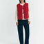 Nachhaltige rote Weste Red Jay Vest von Thinking Mu