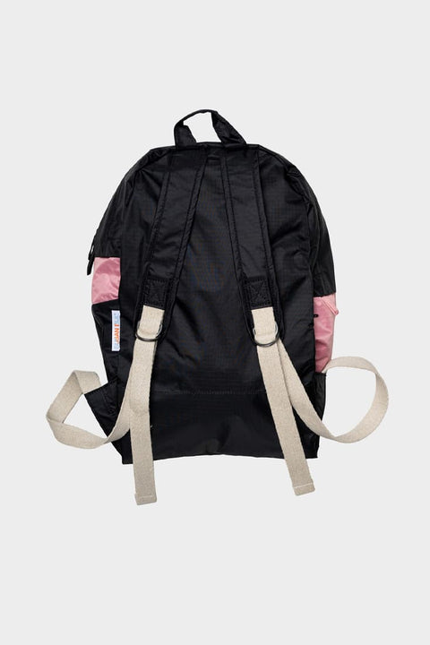 Nachhaltiger Freizeitrucksack 10L wasserabweisend und kompakt